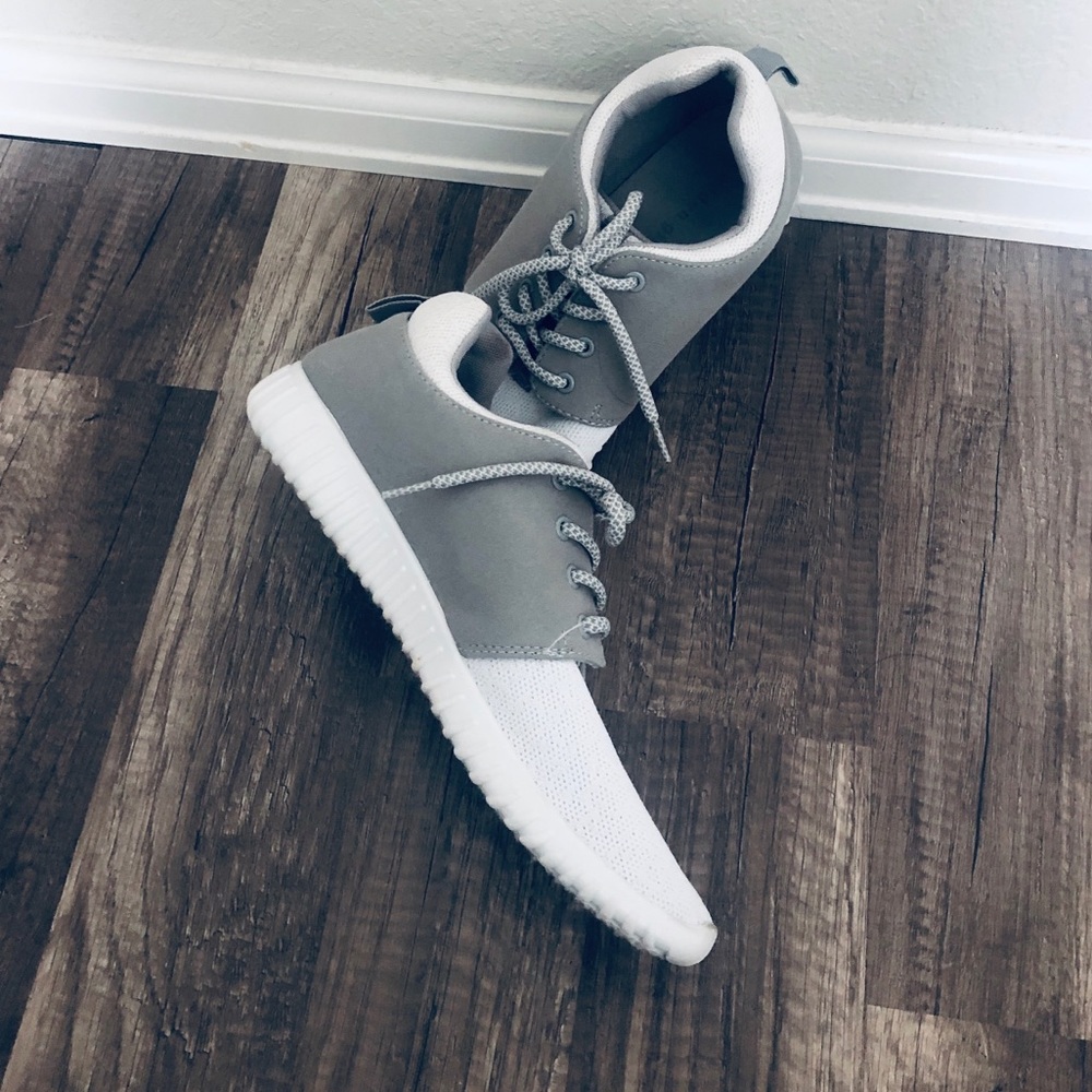 Steve Madden Tennis Shoes